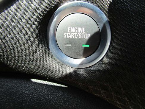 Used 2024 Chevrolet Malibu LT image 24