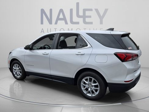 Used 2022 Chevrolet Equinox LT FWD image 3