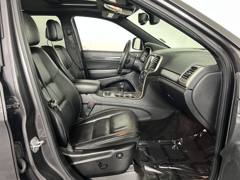 Used 2014 Jeep Grand Cherokee Limited image 17