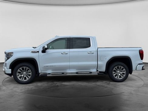 New 2026 GMC Sierra 1500 Denali w/ Technology Package AWD/4WD image 4