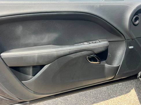 Used 2020 Dodge Challenger SRT Hellcat RWD image 16