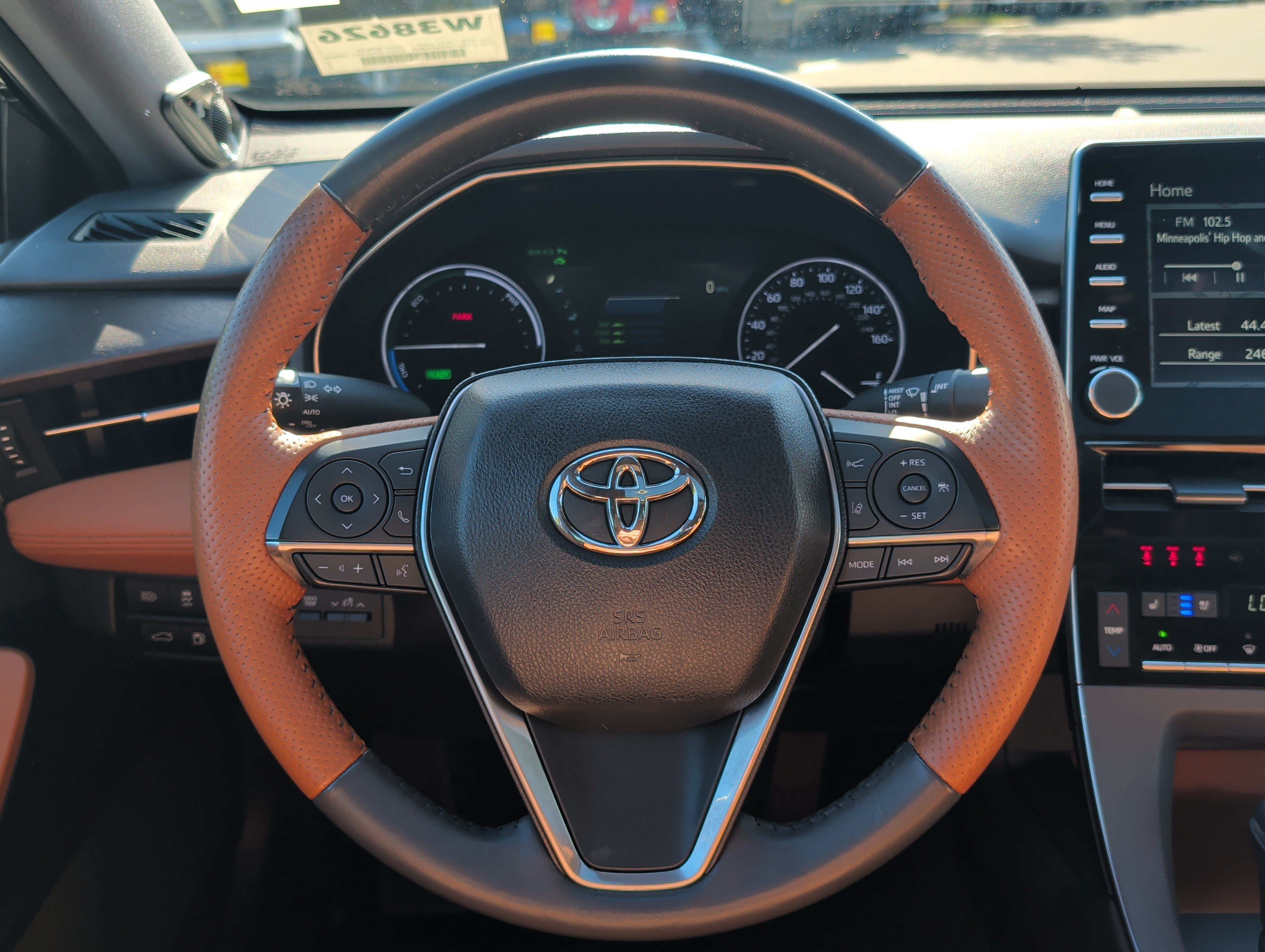 Used 2019 Toyota Avalon Limited w/ Advanced Safety Package FWD image 21