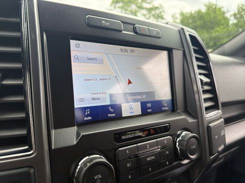 Used 2020 Ford F150 XLT w/ Equipment Group 302A Luxury AWD/4WD image 37