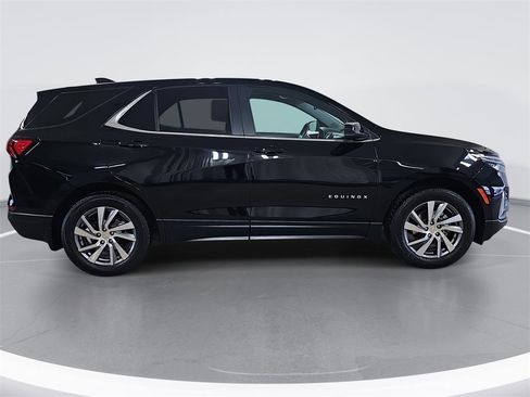 Certified 2023 Chevrolet Equinox LT image 2