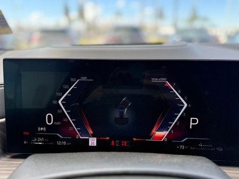 Used 2024 BMW X5 xDrive50e w/ Premium Package image 21