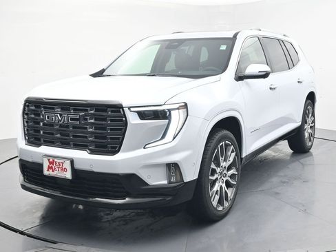 New 2026 GMC Acadia Denali Ultimate w/ LPO, Floor Liner Package image 2