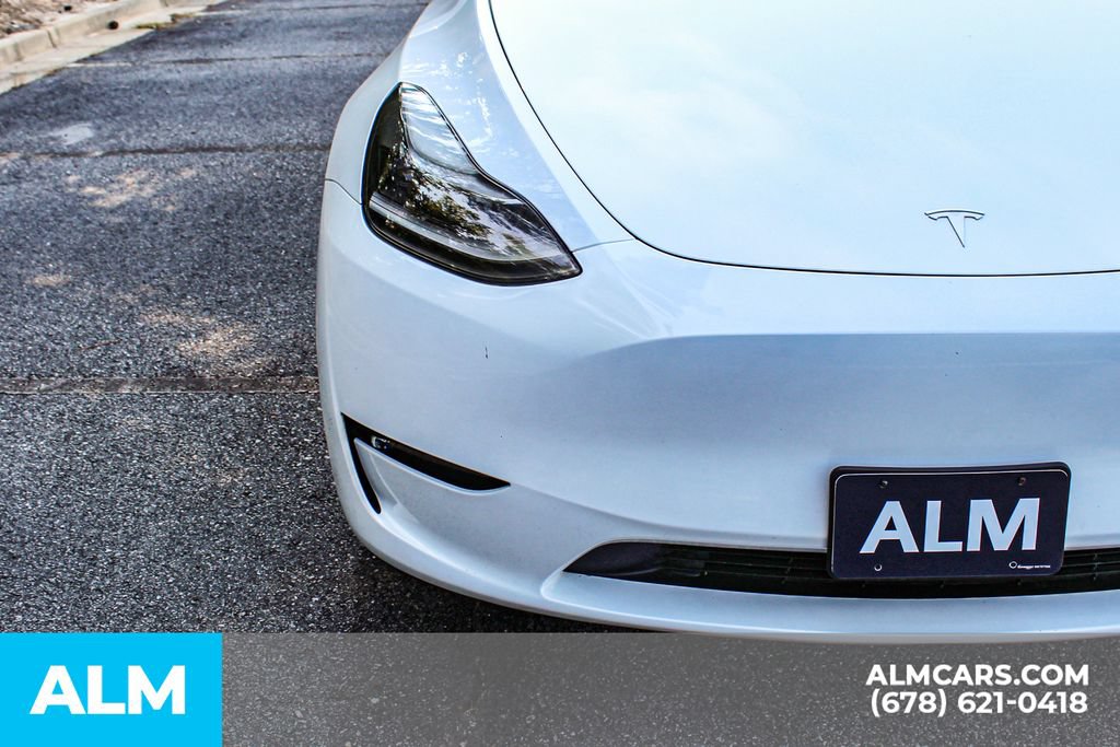 Used 2023 Tesla Model Y Performance AWD/4WD image 11
