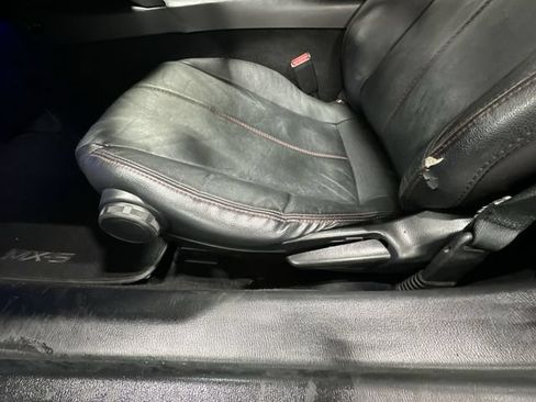 Used 2016 MAZDA MX-5 Miata Grand Touring RWD image 18