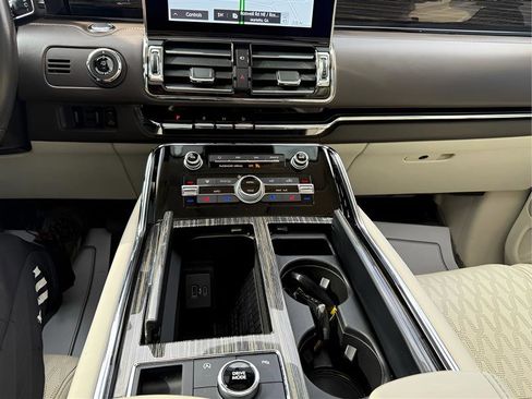 Used 2020 Lincoln Navigator L Black Label image 26