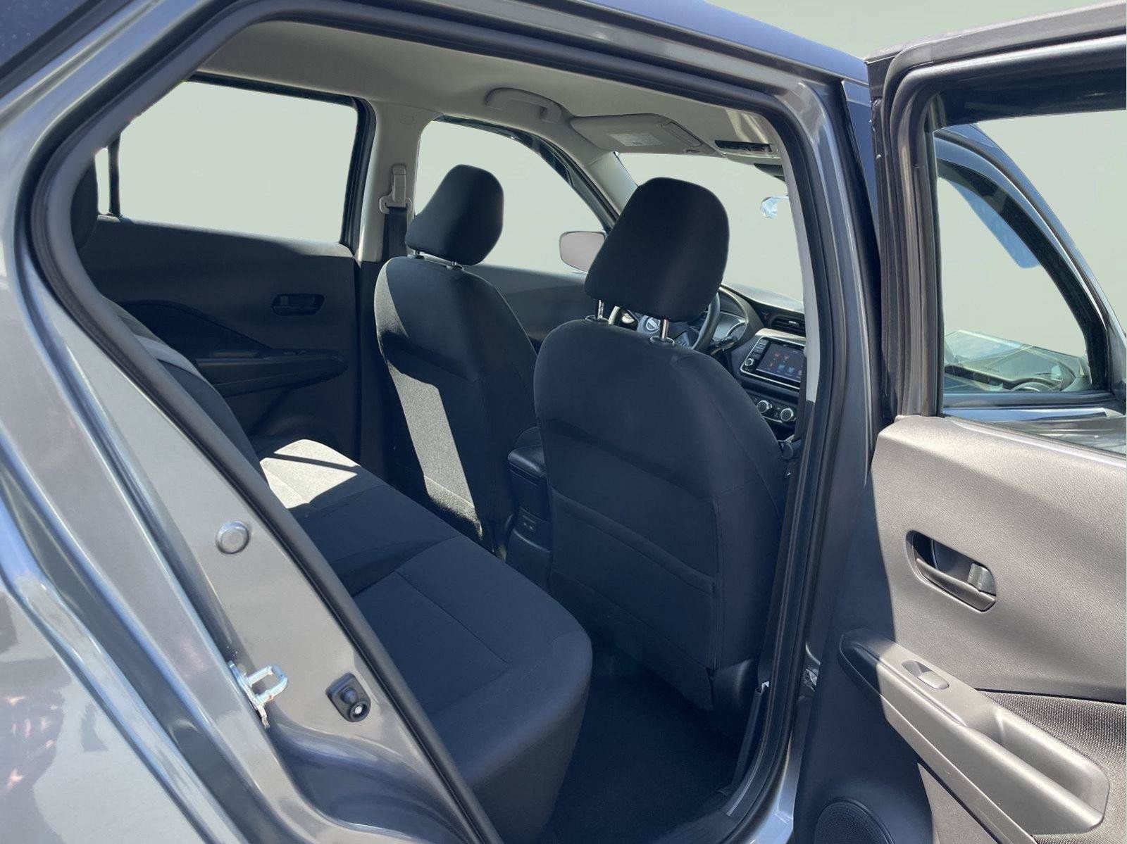 Used 2023 Nissan Kicks S FWD image 17