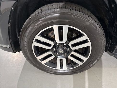 Used 2016 Toyota 4Runner Limited image 6