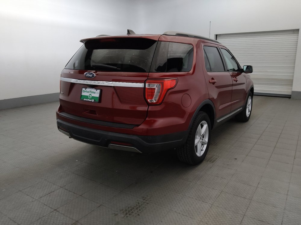 Used 2019 Ford Explorer XLT FWD image 9