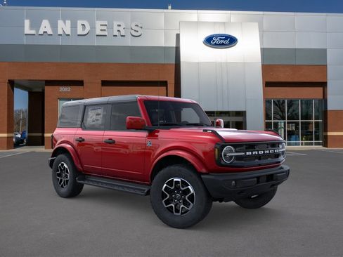 New 2026 Ford Bronco Outer Banks AWD/4WD image 7