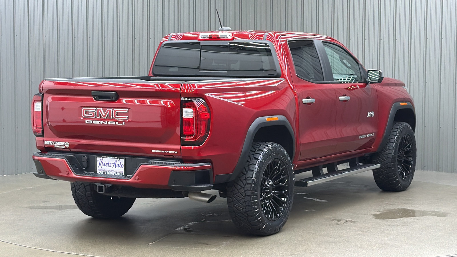 Used 2026 GMC Canyon Denali AWD/4WD image 4