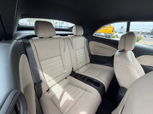 Used 2016 Buick Cascada Premium image 18