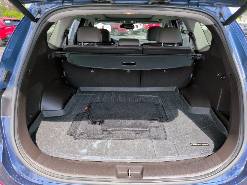 Used 2020 Hyundai Santa Fe Limited w/ Cargo Package AWD/4WD image 33