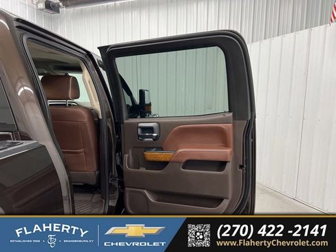Used 2019 Chevrolet Silverado 2500 High Country w/ Duramax Plus Package AWD/4WD image 12