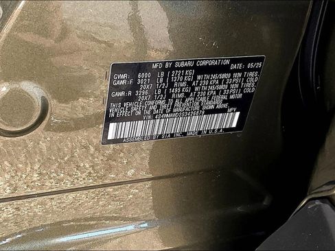 Used 2025 Subaru Ascent Bronze Edition image 21