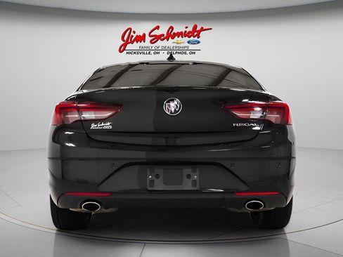Used 2019 Buick Regal Essence w/ Driver Confidence Package I FWD image 5