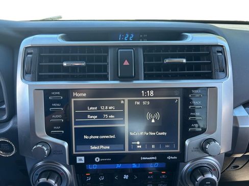 Used 2022 Toyota 4Runner Limited AWD/4WD image 16