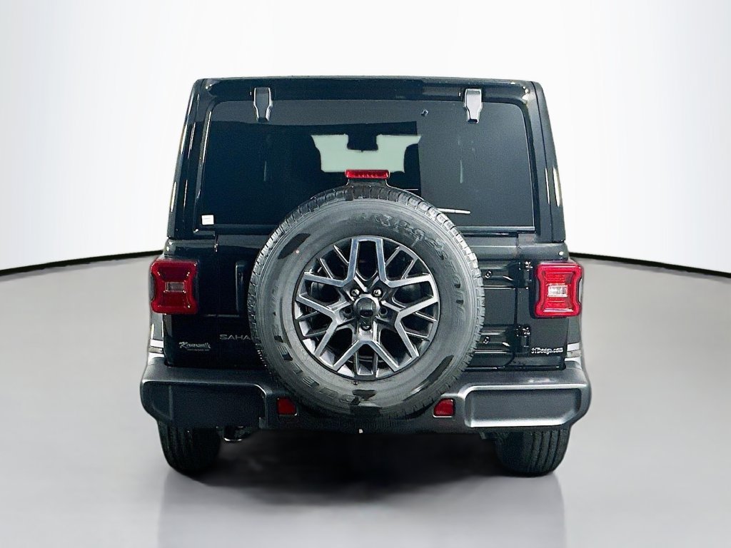 New 2025 Jeep Wrangler Unlimited Sahara AWD/4WD image 6
