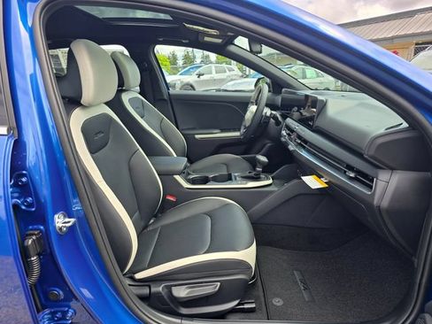 New 2026 Kia K4 GT-Line FWD image 11