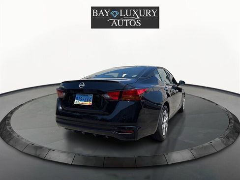 Used 2024 Nissan Altima 2.5 S image 31