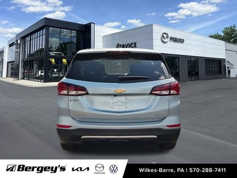 Used 2022 Chevrolet Equinox LT AWD/4WD image 10