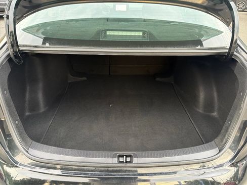 Used 2023 Toyota Corolla LE FWD image 11