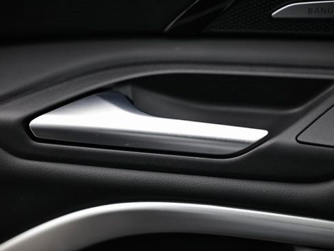 New 2025 Audi Q5 Prestige image 25