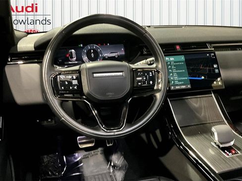 Used 2025 Land Rover Range Rover Velar Dynamic SE image 8