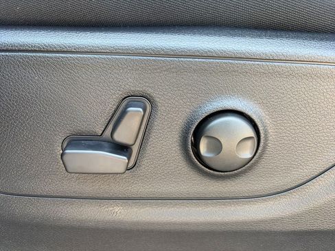 New 2027 RAM 1500 4x4 Crew Cab image 16