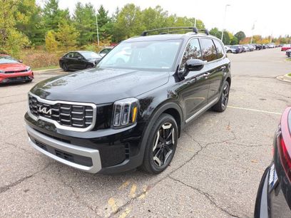 Used 2023 Kia Telluride S w/ S Sunroof Package