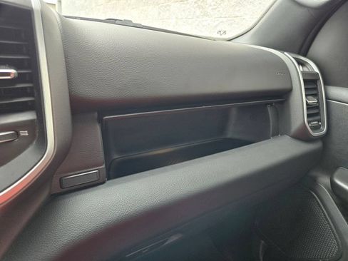 Used 2023 RAM 1500 Big Horn AWD/4WD image 37