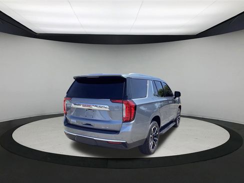 Used 2022 GMC Yukon SLT w/ SLT Luxury Package AWD/4WD image 8