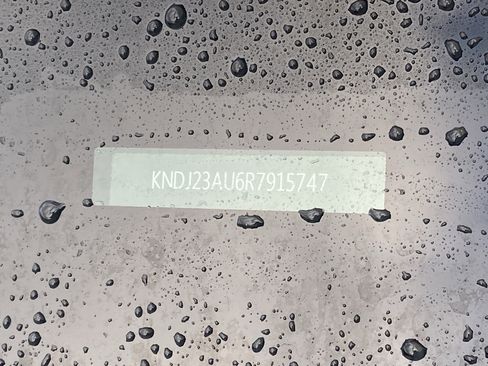 Used 2024 Kia Soul LX w/ Option Group 015 image 5