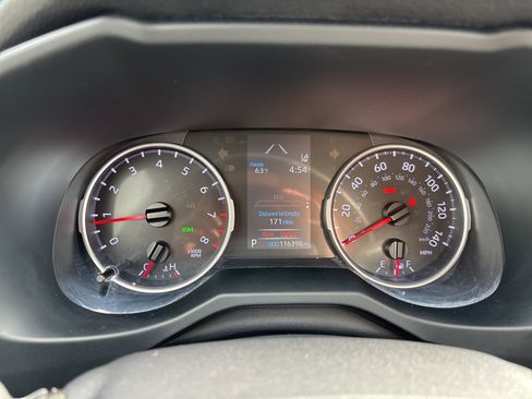 Used 2019 Toyota RAV4 XLE AWD/4WD image 19