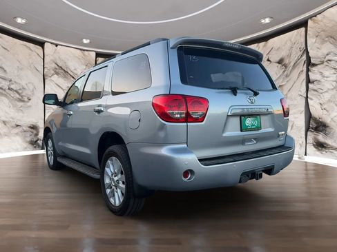 Used 2016 Toyota Sequoia Platinum AWD/4WD image 8