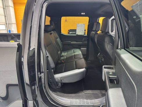 Used 2024 Ford F150 Lariat image 21