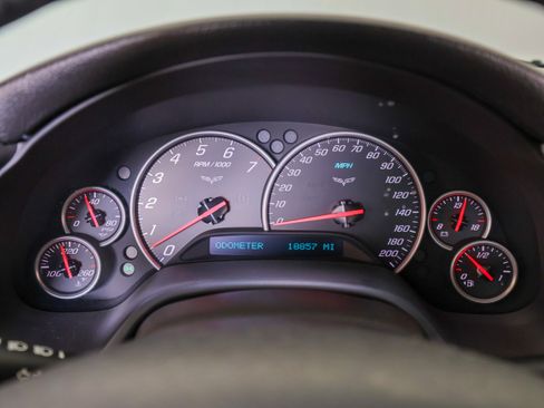 Used 2010 Chevrolet Corvette Grand Sport w/ Preferred Equipment Group RWD image 26