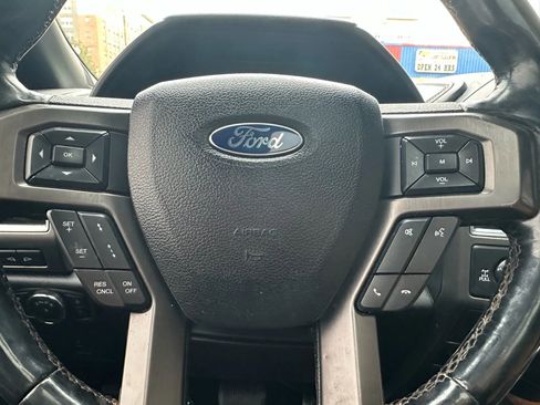 Used 2016 Ford F150 Limited w/ Trailer Tow Package image 17