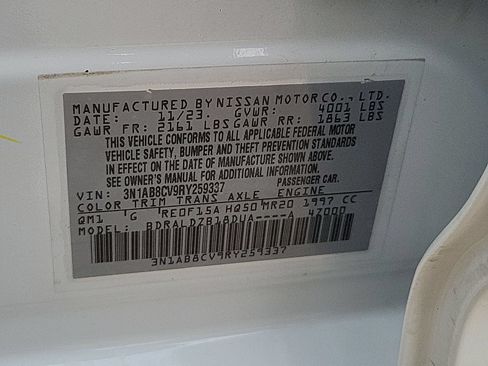 Used 2024 Nissan Sentra SV FWD image 31