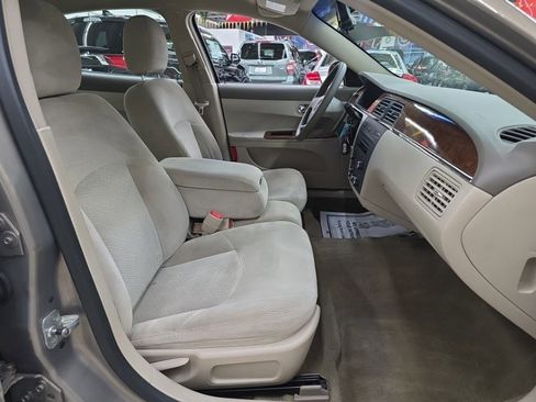 Used 2006 Buick LaCrosse CX image 8