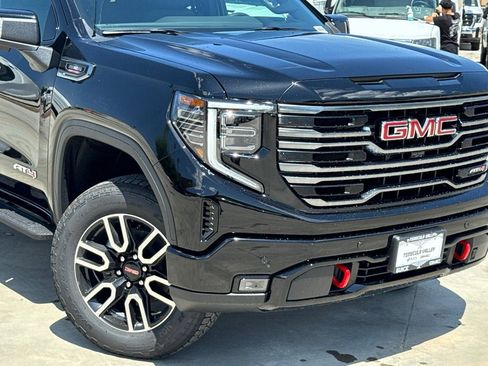 New 2026 GMC Sierra 1500 AT4 w/ AT4 Premium Package image 3