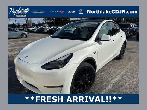 Used 2023 Tesla Model Y Long Range image 1