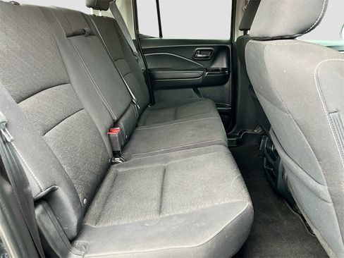 Used 2022 Honda Ridgeline Sport image 25