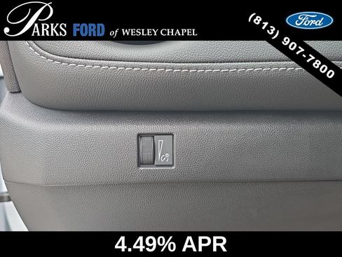 Used 2024 Chevrolet Colorado LT RWD image 25