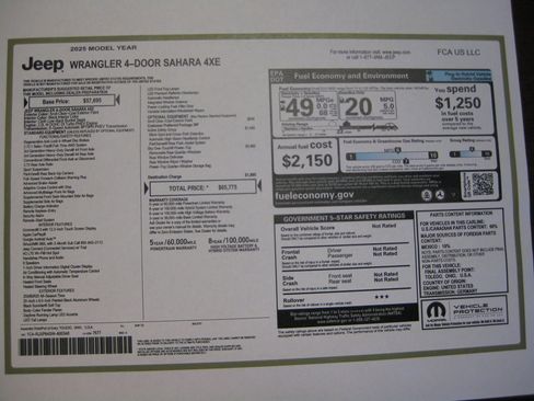 Used 2025 Jeep Wrangler Unlimited Sahara w/ Safety Group image 2