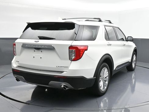 Used 2021 Ford Explorer Limited w/ Equipment Group 301A image 8