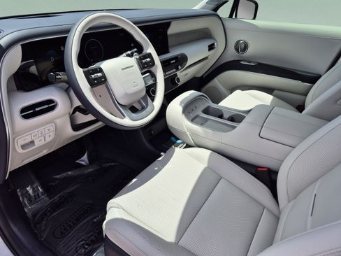 New 2027 Hyundai Palisade Calligraphy FWD image 21